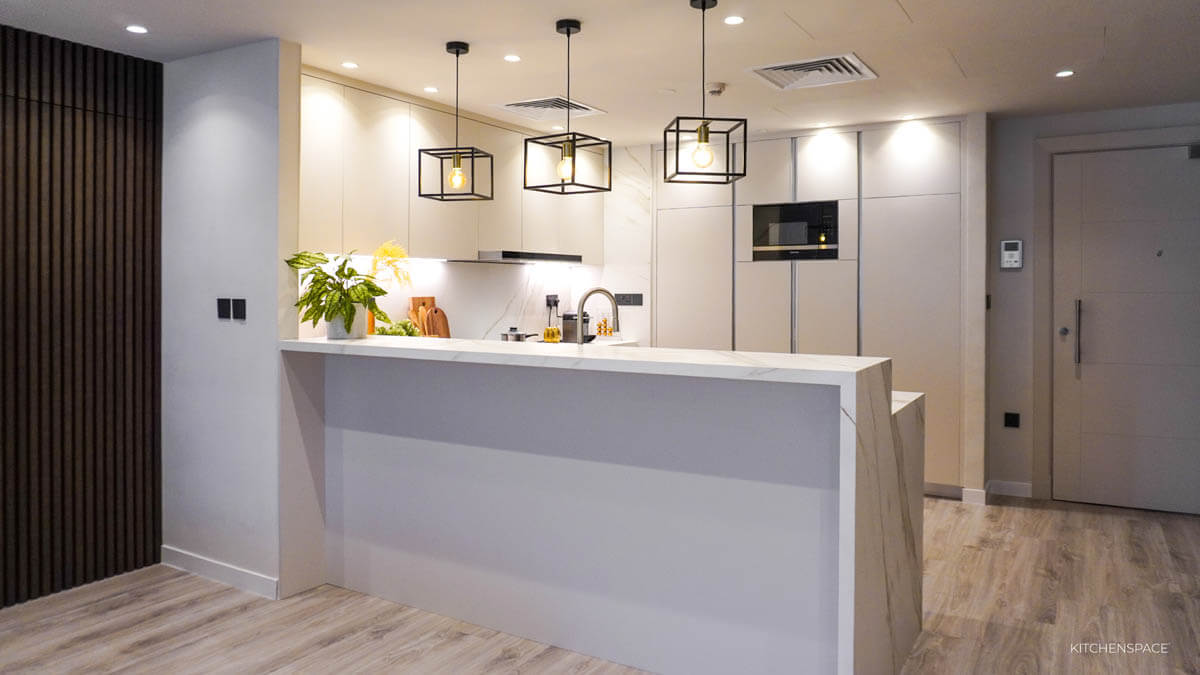Luxurious Neutral Kitchen